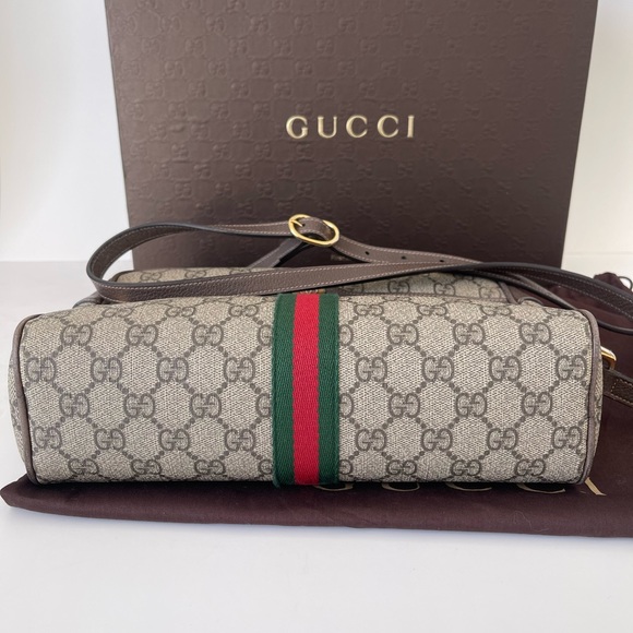 GUCCI SUPREME GG SHOULDER BAG - Picture 8 of 16